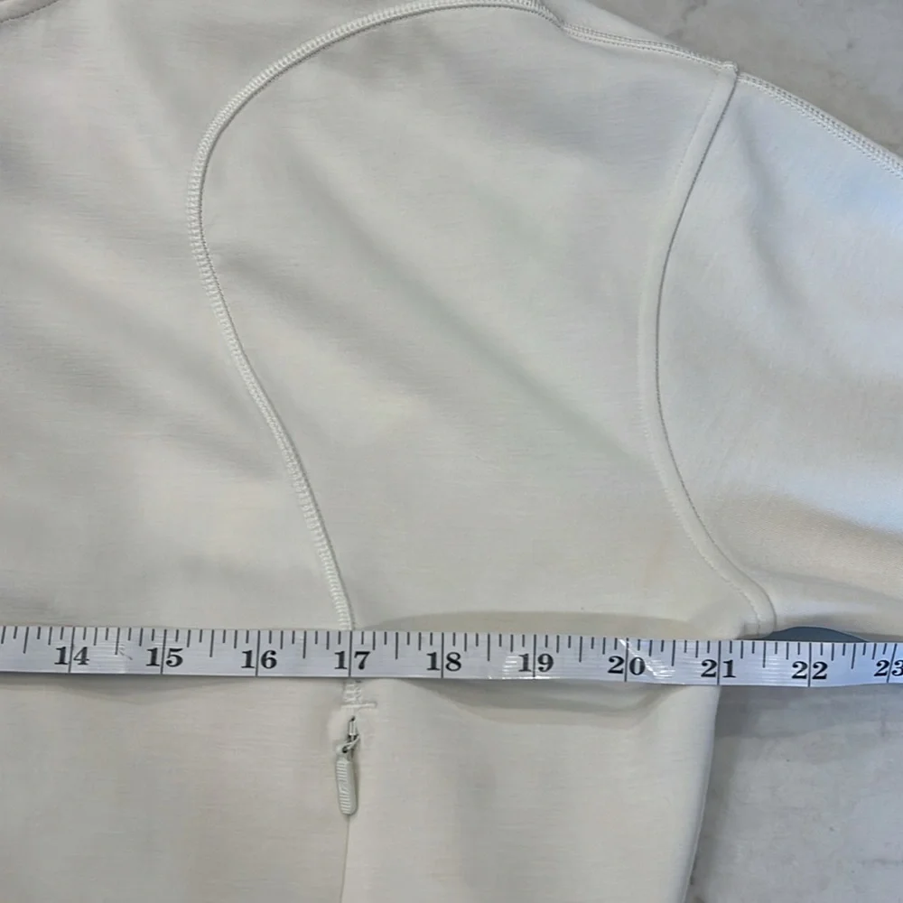 Lululemon‎ Softstreme Pocketed Hoodie Lemon Sorbet Size 4